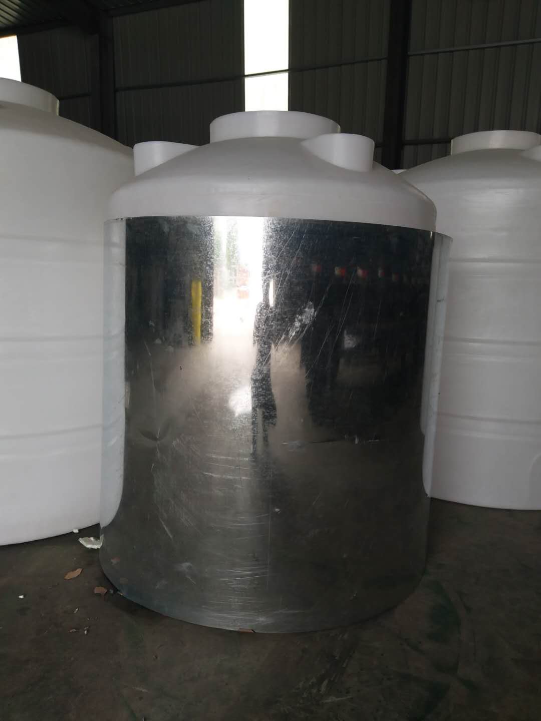 PE����ˮ��ˮͰ